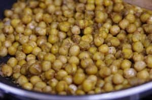 Creator of Hungry Fit Foodie, Erin Cooper, Roasted Chickpeas Reicpe